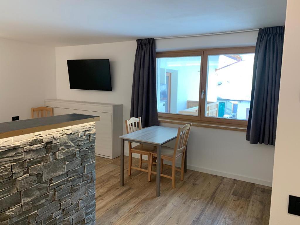 Chalet Dal Grant Livigno Exterior foto